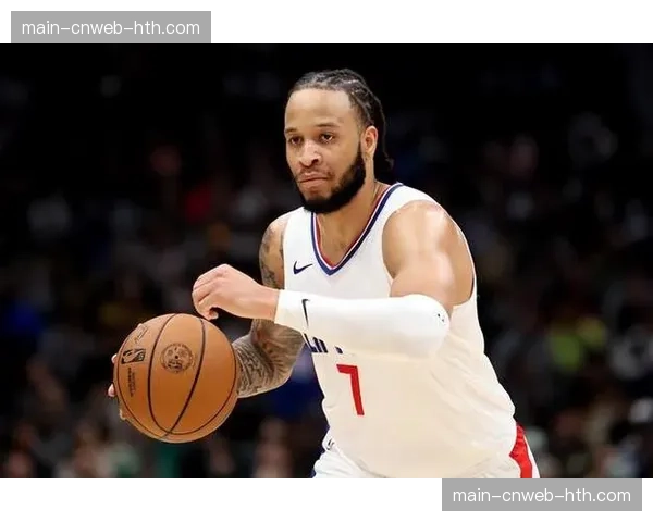 实时战术板：快船vs太阳半场侧翼传导成功率对比分析